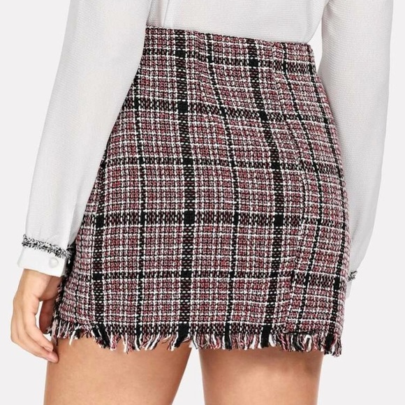 LAST 1! Plaid Tweed Bodycon Mini Skirt - Picture 2 of 5
